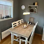 Cozy Near Besseggen With A Outdoor Area! * Randsverk