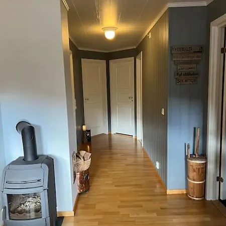Apartment Med Fin Uteplass!