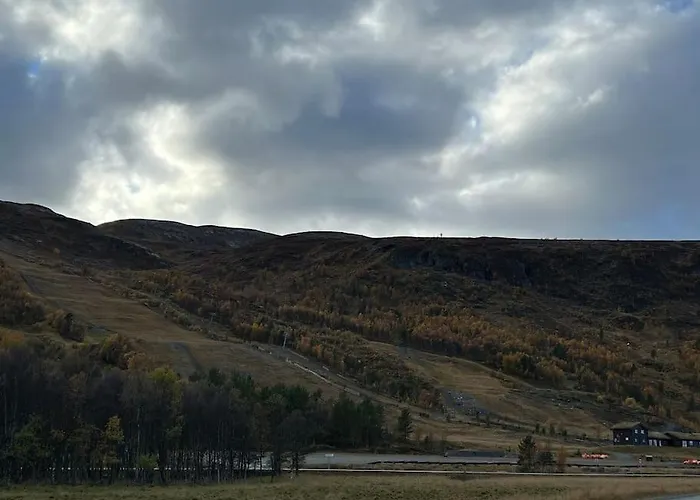 Cozy Near Besseggen With A Outdoor Area! Randsverk