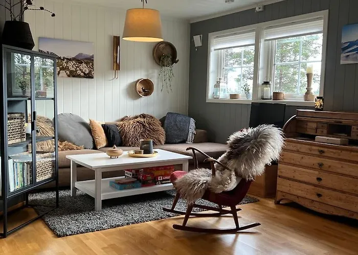 Cozy Near Besseggen With A Outdoor Area!