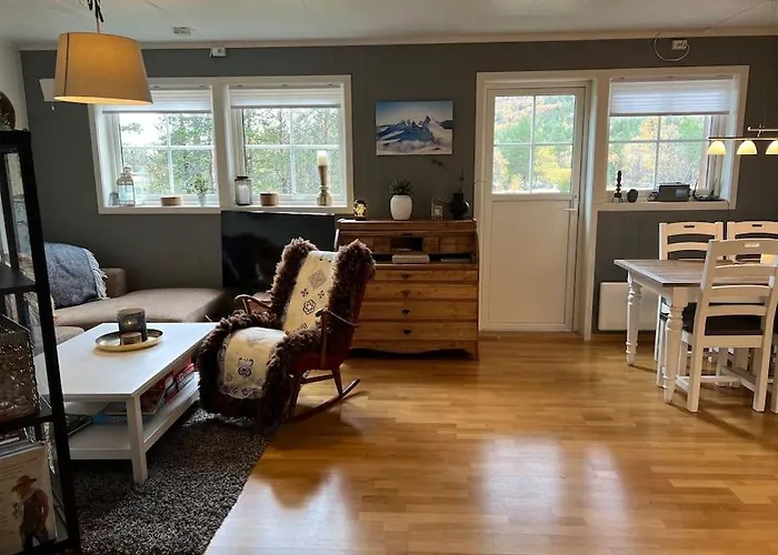 Cozy Near Besseggen With A Outdoor Area! *