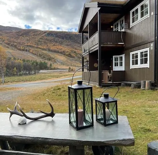 Апартаменты Cozy Near Besseggen With A Outdoor Area! Randsverk